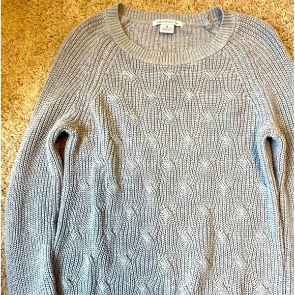 Liz Claiborne Gray Cable knit Crew Neck Sweater with Subtle Pattern size M - Picture 3 of 3